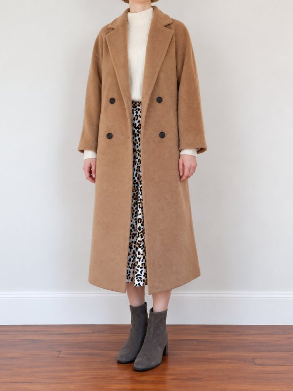 Aritzia Babaton The Slouch Camel Wool Coat – Size 2 - Picture 2 of 5